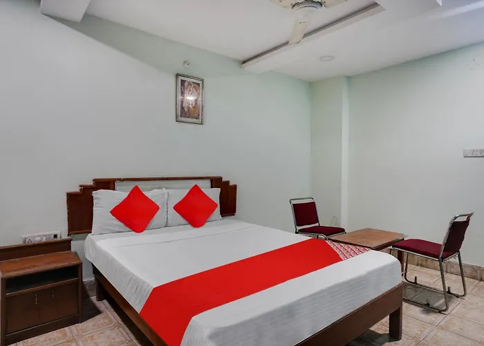 Hotel O Sree Simran Palace